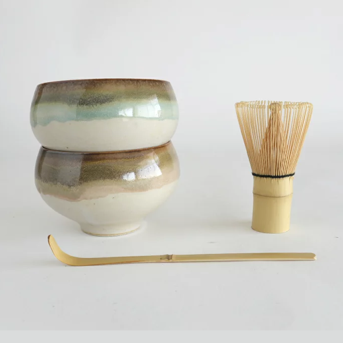 Saliu Handcrafted Turquoise Sazanami Matcha Bowl